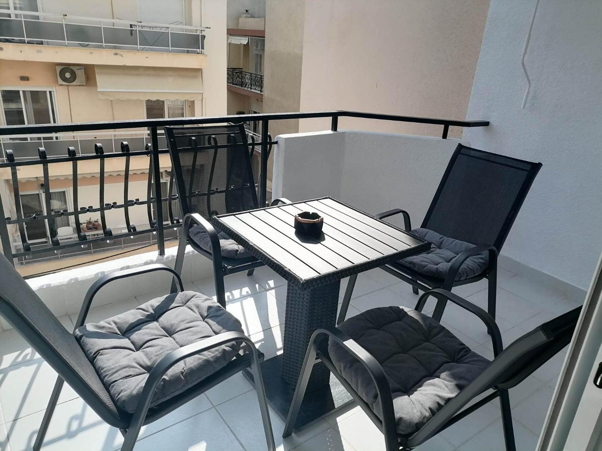 Dz Apartment Axd アレクサンドルポリス エクステリア 写真