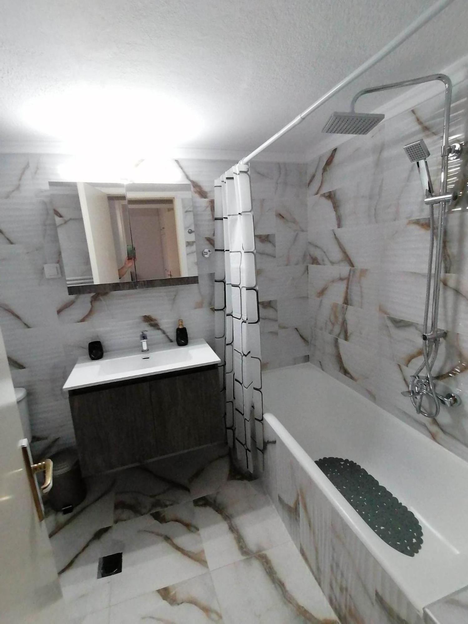 Dz Apartment Axd アレクサンドルポリス エクステリア 写真